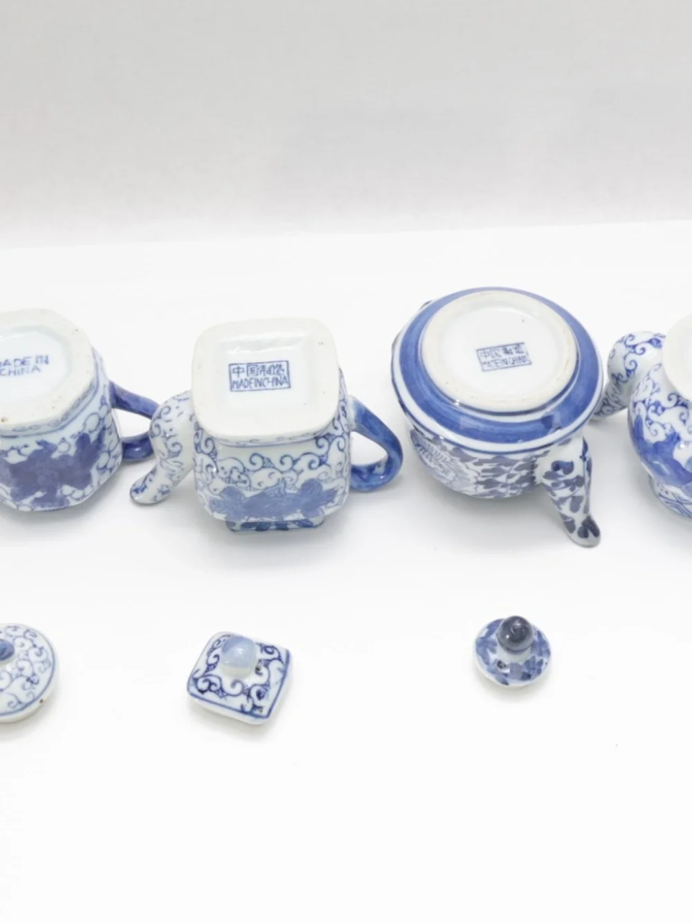 Vintage Chinese Miniature Blue and White Porcelain Teapots Collectable SET of 4